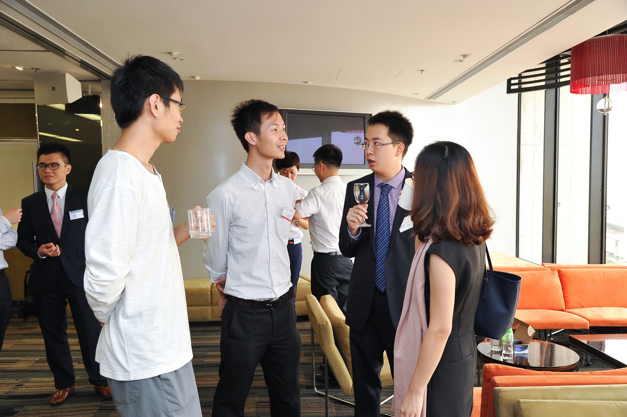 hku_mai_alu_net_rec_p13360_01_017.jpg