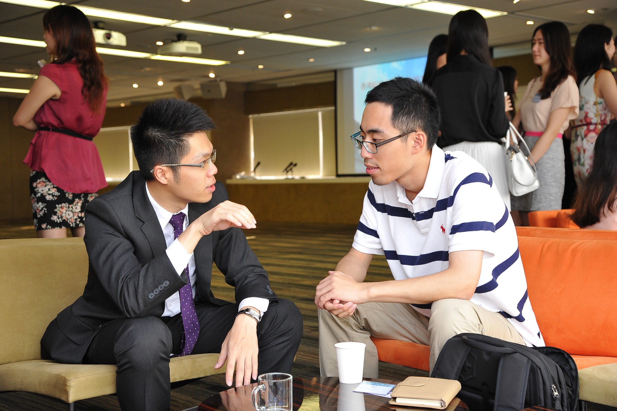 hku_mai_alu_net_rec_p13360_01_037.jpg