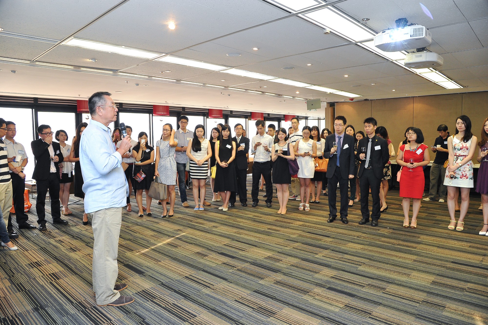 hku_mai_alu_net_rec_p13360_02_018.jpg
