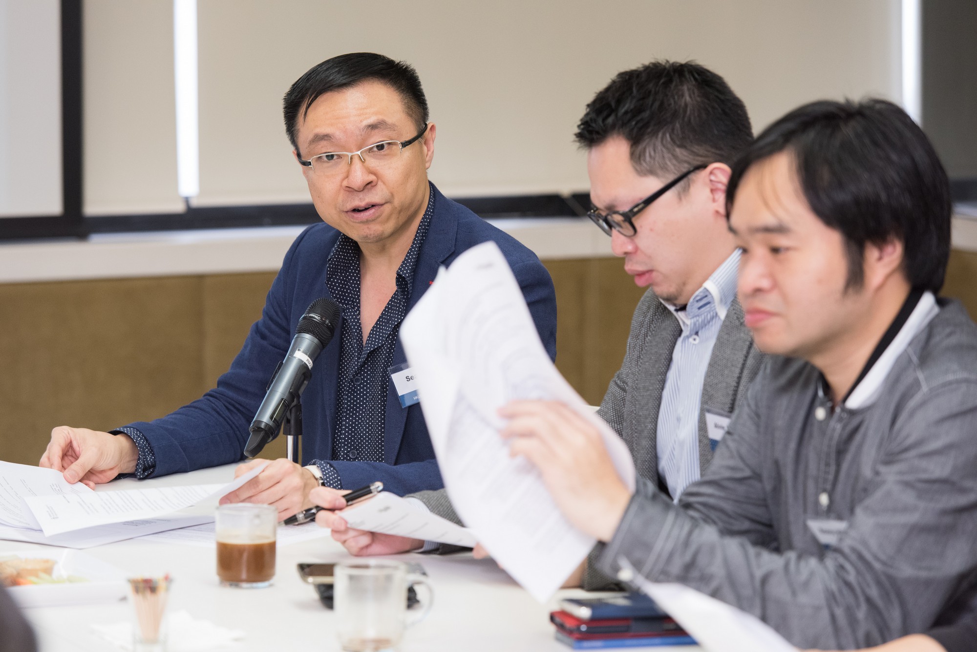 hku_con_agm_p13921_02_013.jpg