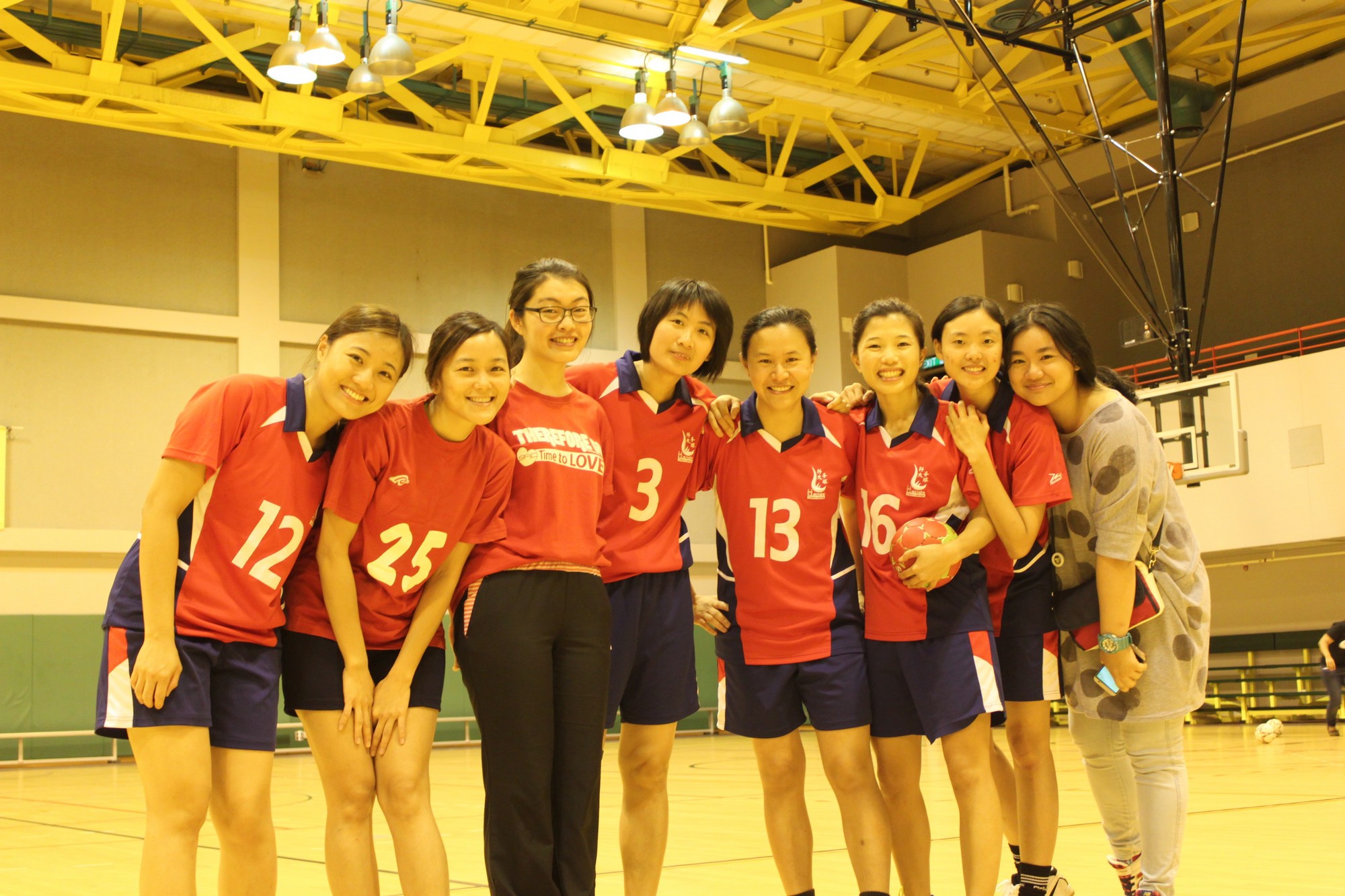 img_3000_handball.-.women.jpg