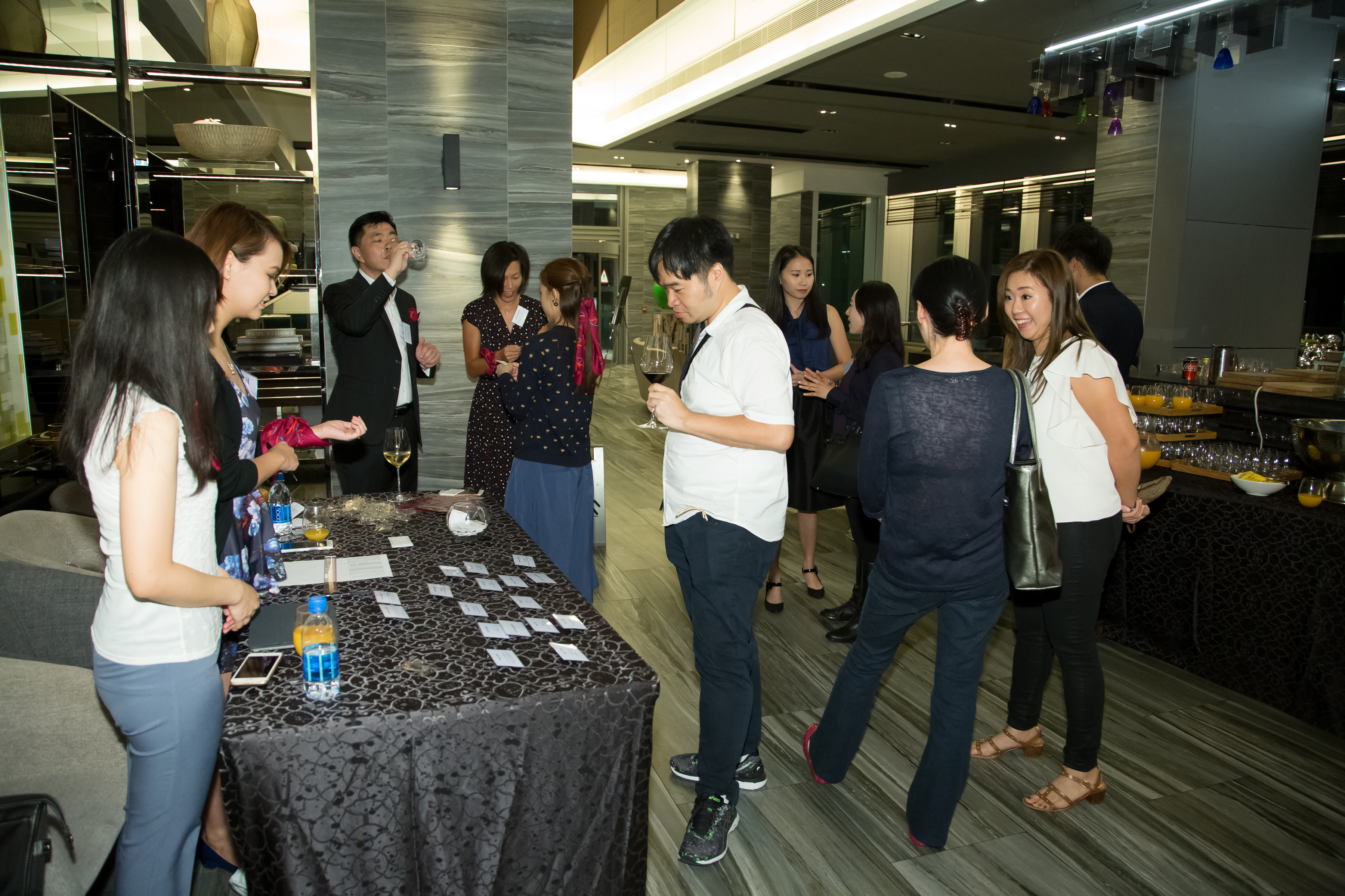 hku_alu_ass_ann_din_p17497_01_034.jpg