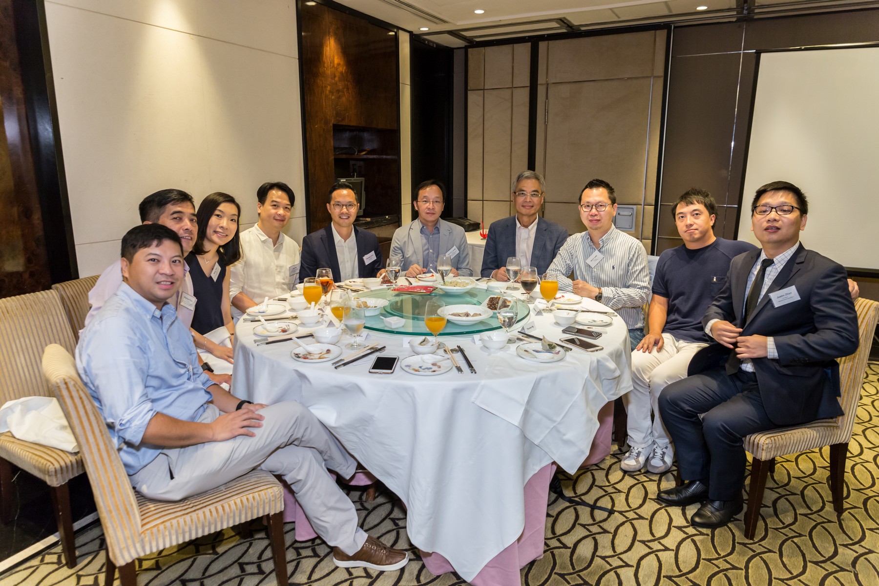 mai_aa_ina_cer_p18362_02_050.jpg